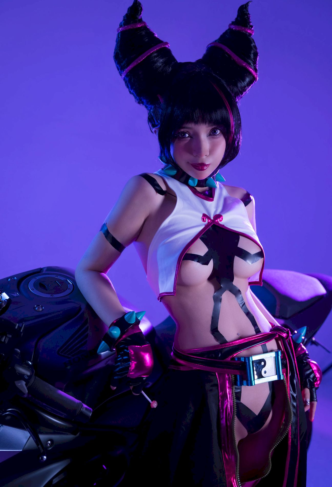 J coser д Juri Umeko Han P.11